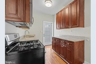 721 Harvard Street NW, Washington, DC 20001 - Photo 9