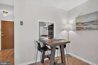 730 24th St NW #512, Washington, DC 20037 - Photo 7