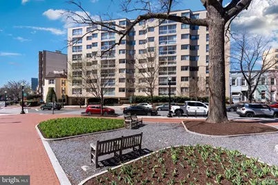 922 24th Street NW #321, Washington, DC 20037 - Photo 3