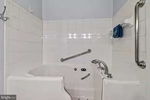 343 Cedar St NW, Washington, DC 20012 - Photo 17