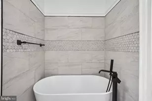 76 O St NW, Washington, DC 20001 - Photo 23