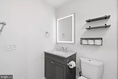 710 E Street SE #2, Washington, DC 20003 - Photo 15