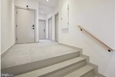 1329 Connecticut Avenue NW #201, Washington, DC 20036 - Photo 3