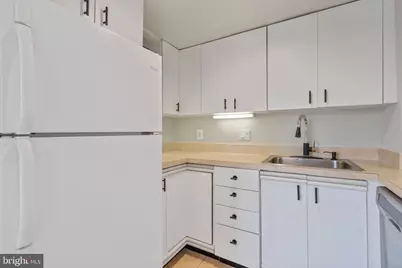 1117 New Hampshire Avenue NW #7, Washington, DC 20037 - Photo 11