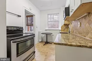 516 A St NE, Washington, DC 20002 - Photo 11