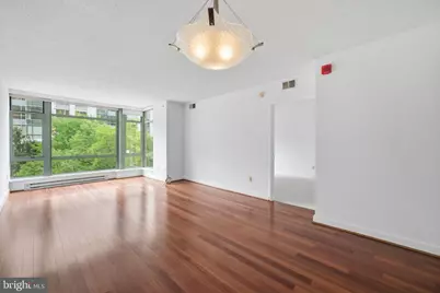 1150 K Street NW #404, Washington, DC 20005 - Photo 5