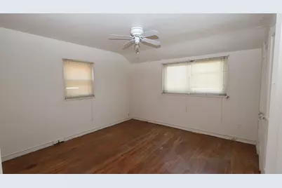 166 SW Elmira Street SW, Washington, DC 20032 - Photo 17