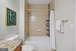 1111 25th St NW, Washington, DC 20037 - Photo 27