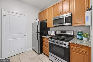 1111 25th St NW, Washington, DC 20037 - Photo 17