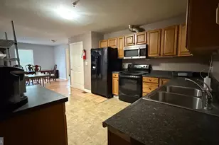 5212 Astor Pl SE, Washington, DC 20019 - Photo 17