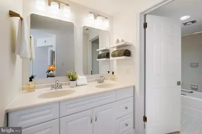 1080 Wisconsin Avenue NW #1004, Washington, DC 20007 - Photo 23