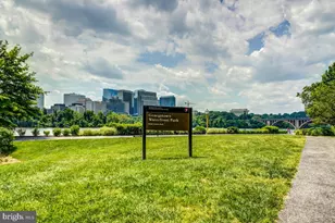 1080 Wisconsin Ave NW, Washington, DC 20007 - Photo 35