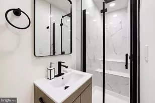 1237 Emerson St NE, Washington, DC 20017 - Photo 17