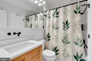 1151 Oates St NE, Washington, DC 20002 - Photo 31