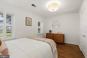 1360 L St SE, Washington, DC 20003 - Photo 29