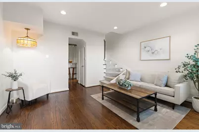 1360 L Street SE, Washington, DC 20003 - Photo 3