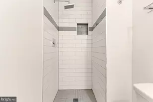 1451 Girard St NW, Washington, DC 20009 - Photo 15