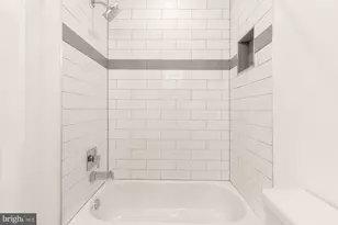 1451 Girard St NW, Washington, DC 20009 - Photo 25