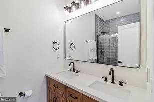 29 N St NW, Washington, DC 20001 - Photo 17