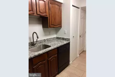 1077 30th Street NW #414, Washington, DC 20007 - Photo 9