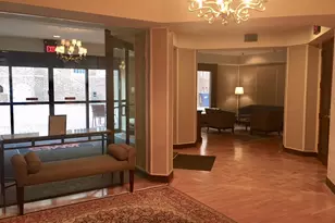 1077 30th St NW, Washington, DC 20007 - Photo 3