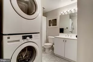 1807 California St NW, Washington, DC 20009 - Photo 19