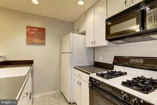 1807 California St NW, Washington, DC 20009 - Photo 3