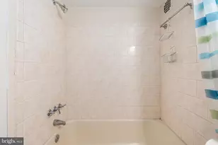 1801 Clydesdale Pl NW, Washington, DC 20009 - Photo 35