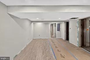 1247 Mt Olivet Rd NE, Washington, DC 20002 - Photo 17