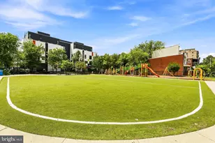 2618 University Pl NW, Washington, DC 20009 - Photo 23
