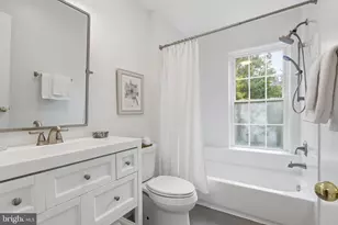 4006 Highwood Ct NW, Washington, DC 20007 - Photo 17