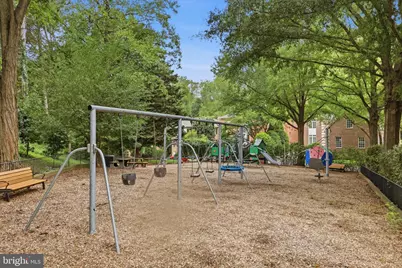 4006 Highwood Court NW, Washington, DC 20007 - Photo 39