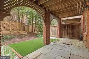 4006 Highwood Ct NW, Washington, DC 20007 - Photo 33