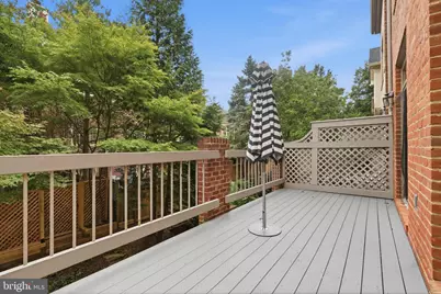 4006 Highwood Court NW, Washington, DC 20007 - Photo 15