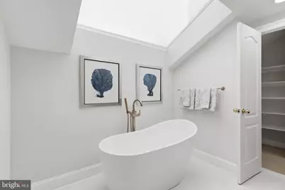 4006 Highwood Court NW, Washington, DC 20007 - Photo 25