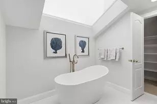 4006 Highwood Ct NW, Washington, DC 20007 - Photo 25