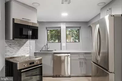 313 F Street NE #A, Washington, DC 20002 - Photo 3