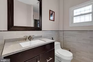 915 5th St NW, Washington, DC 20001 - Photo 39