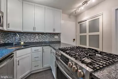 2201 L Street NW #217, Washington, DC 20037 - Photo 7