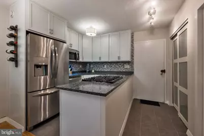 2201 L Street NW #217, Washington, DC 20037 - Photo 3