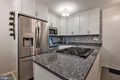 2201 L Street NW #217, Washington, DC 20037 - Photo 5