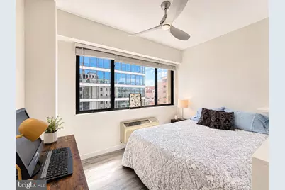 2141 I Street NW #610, Washington, DC 20037 - Photo 3