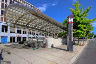 3041 Sedgwick St NW, Washington, DC 20008 - Photo 41
