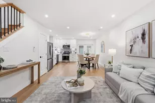 35 17th St SE, Washington, DC 20003 - Photo 5