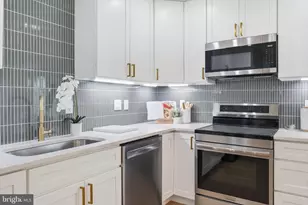 35 17th St SE, Washington, DC 20003 - Photo 7