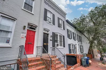 1211 33rd Street NW #1, Washington, DC 20007 - Photo 3