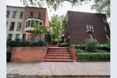 4605 Macarthur Boulevard NW #B, Washington, DC 20007 - Photo 1