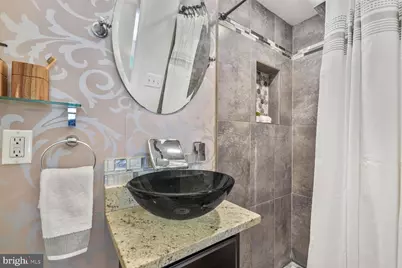 1268 16th Street NE #B, Washington, DC 20002 - Photo 11
