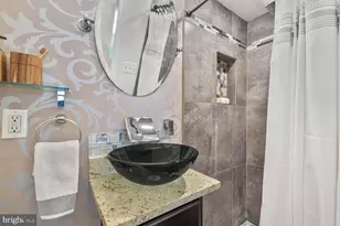 1268 16th St NE, Washington, DC 20002 - Photo 11