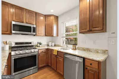 320 19th Street NE, Washington, DC 20002 - Photo 11